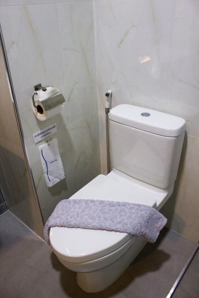 Trimm Hotell Chanthaburi Exteriör bild