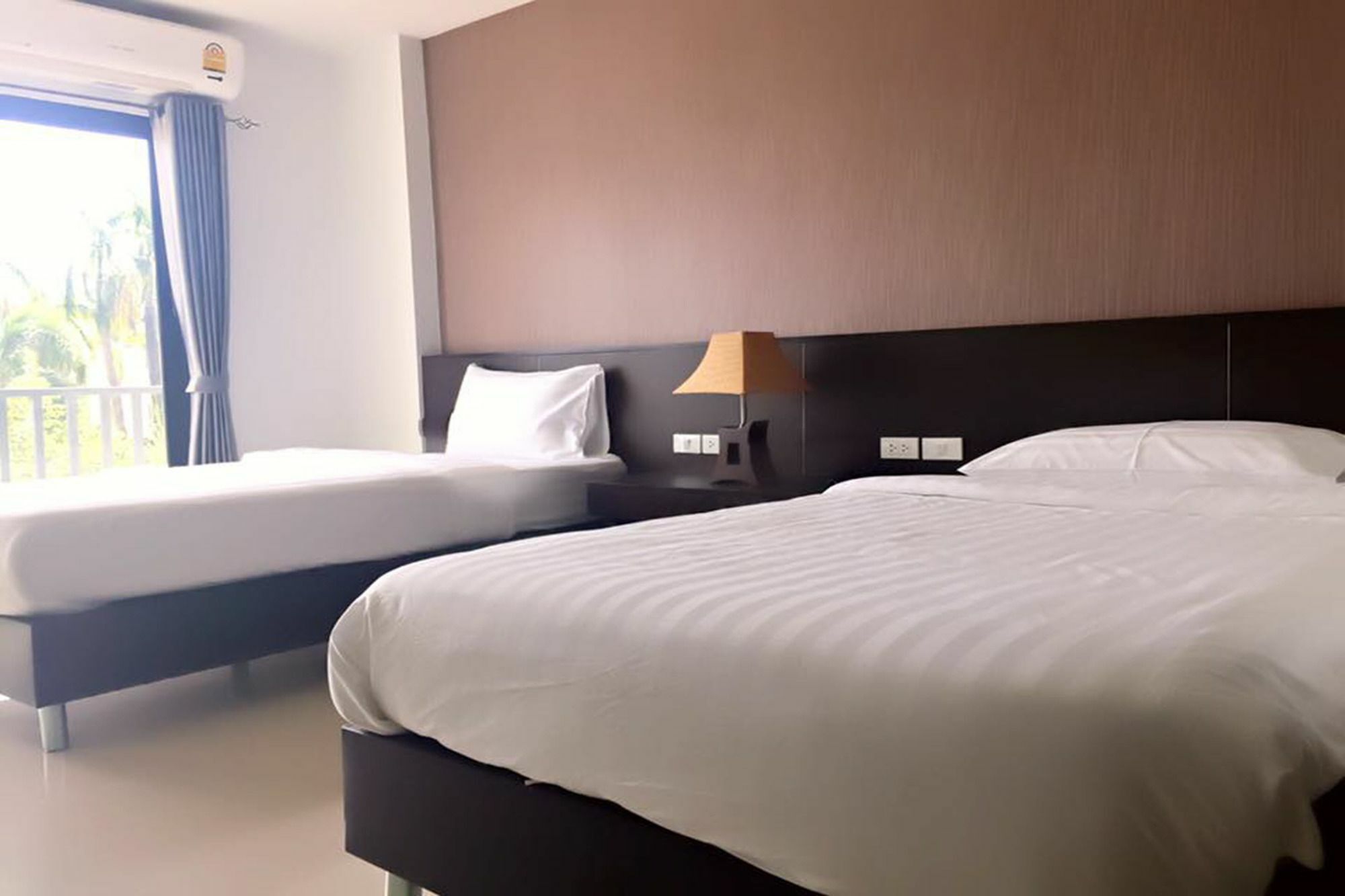 Trimm Hotell Chanthaburi Exteriör bild