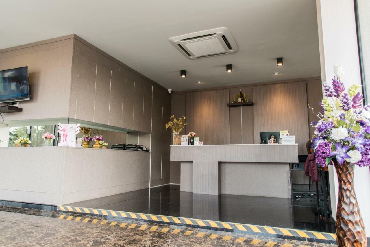 Trimm Hotell Chanthaburi Exteriör bild
