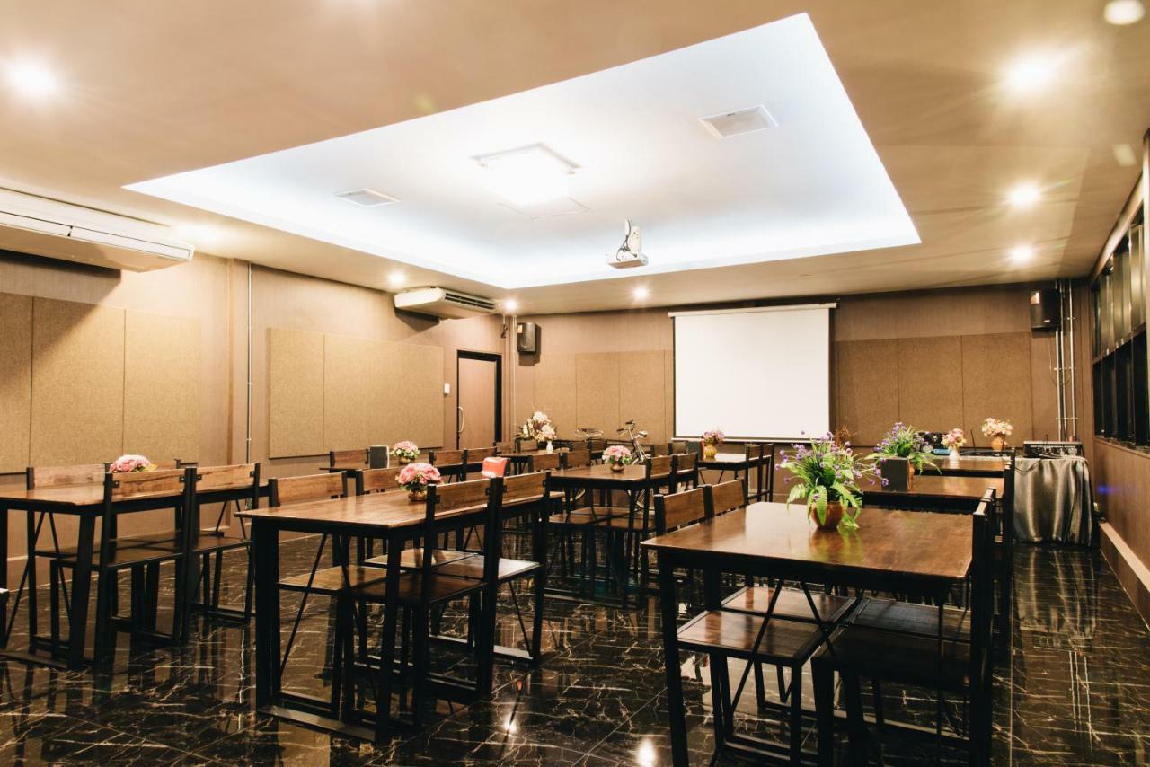 Trimm Hotell Chanthaburi Exteriör bild